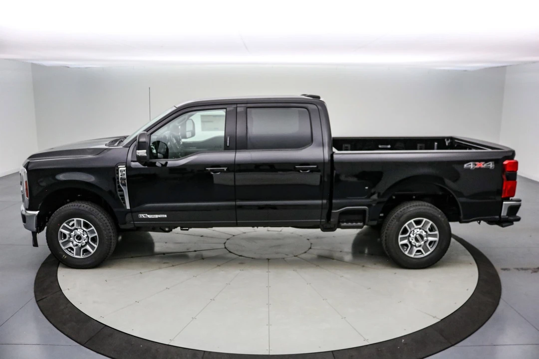 2026 Ford Super Duty 5th Gen - Image 9 of 21