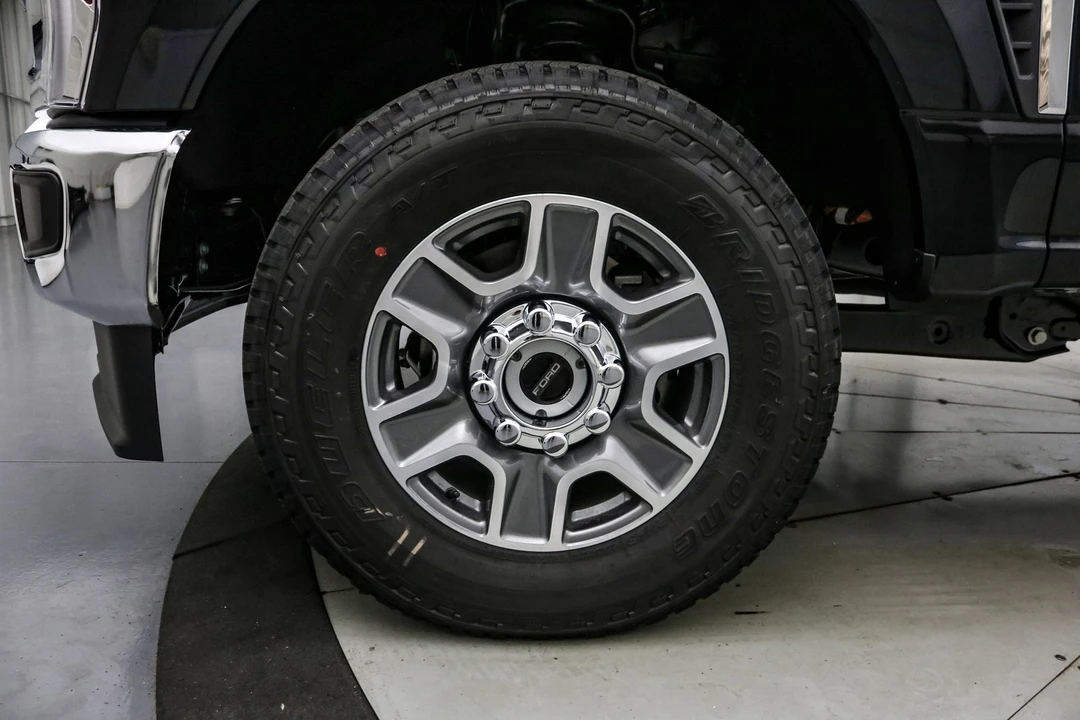 2026 Ford Super Duty 5th Gen - Image 12 of 21