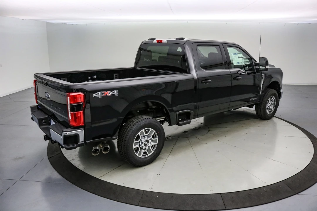 2026 Ford Super Duty 5th Gen - Image 5 of 21