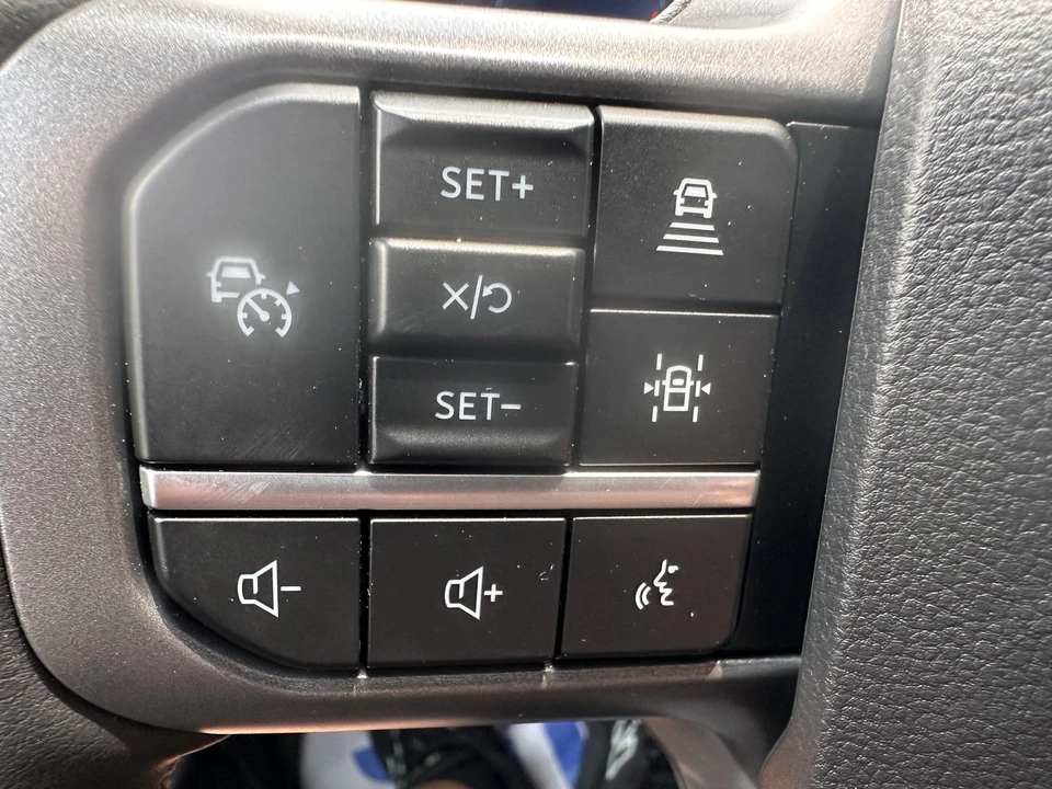 2026 Ford Super Duty 5th Gen - Image 24 of 31
