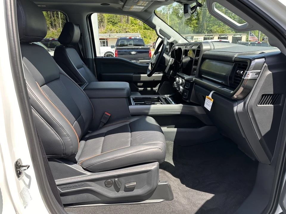2026 Ford Super Duty 5th Gen - Image 17 of 31