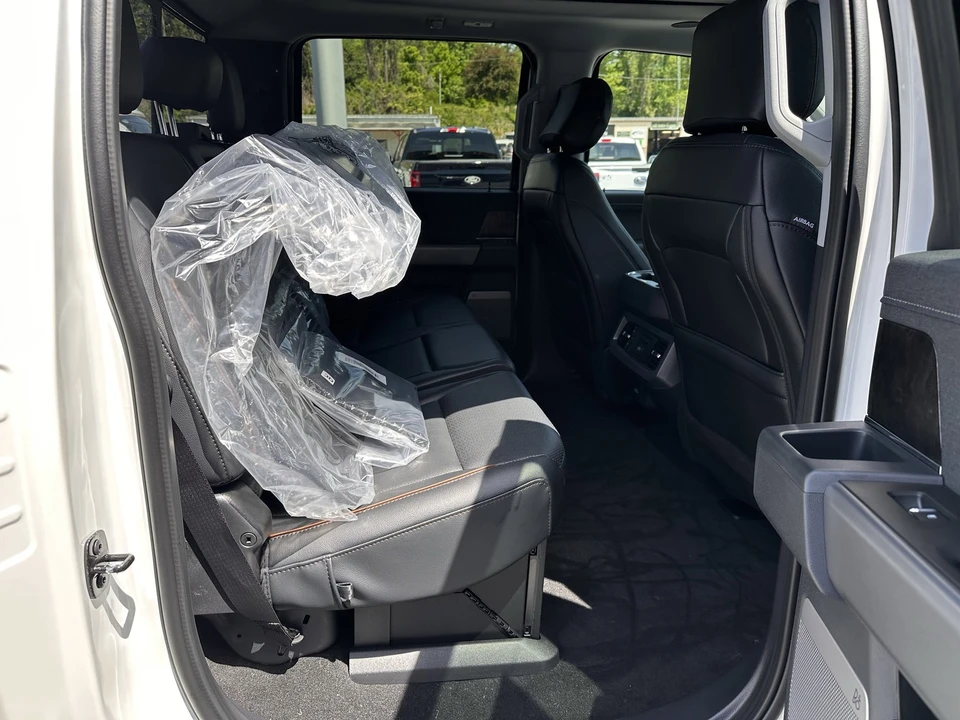 2026 Ford Super Duty 5th Gen - Image 20 of 31