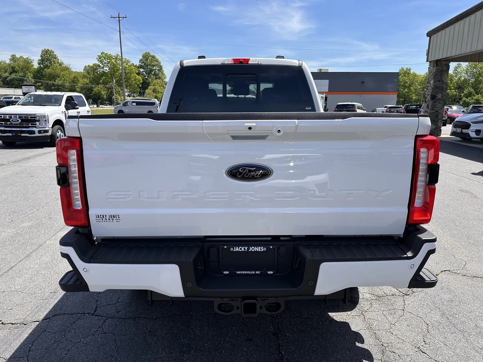 2026 Ford Super Duty 5th Gen - Image 8 of 31