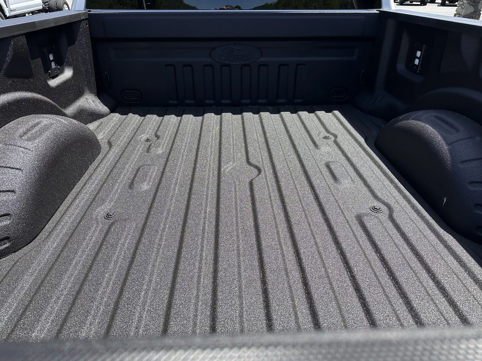 2026 Ford Super Duty 5th Gen - Image 11 of 31