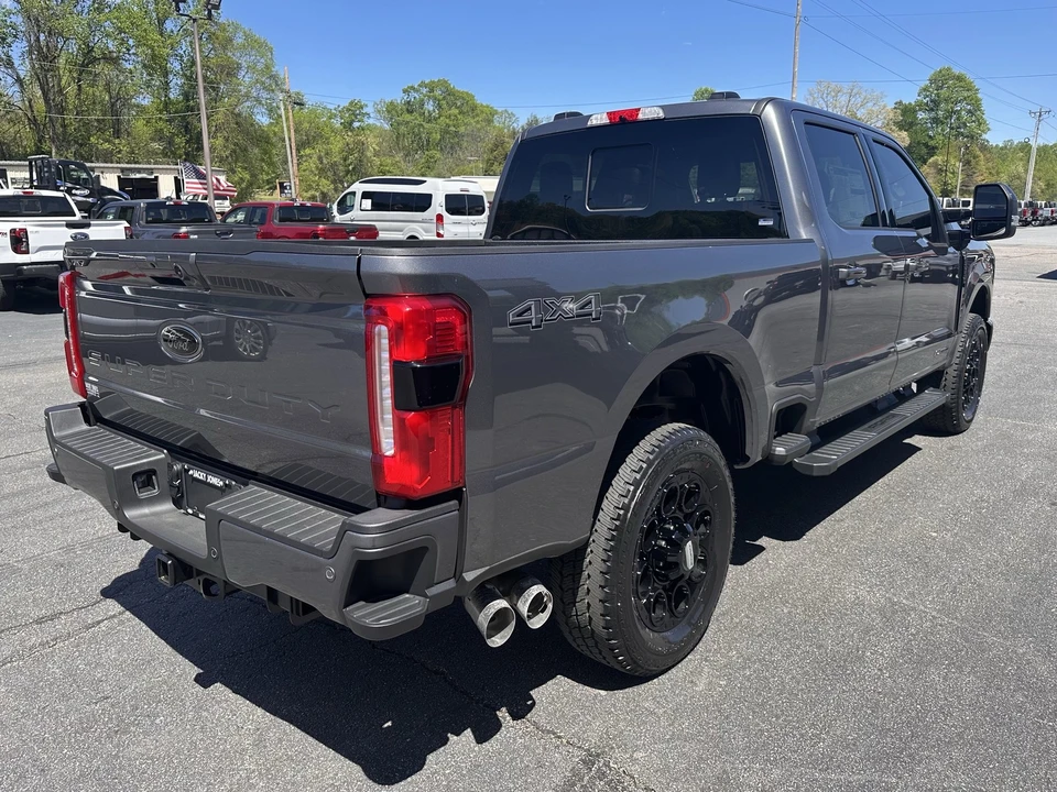2026 Ford Super Duty 5th Gen - Image 6 of 31