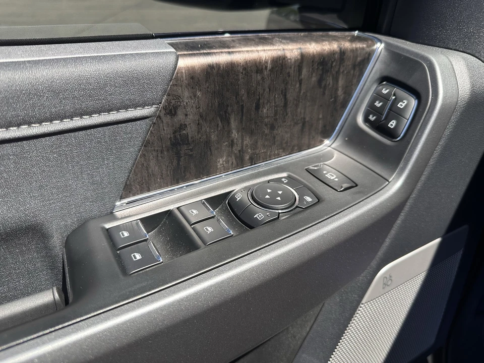 2026 Ford Super Duty 5th Gen - Image 18 of 31