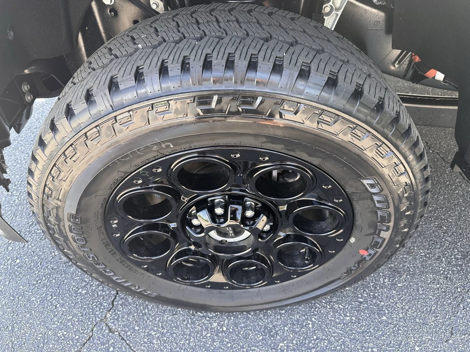2026 Ford Super Duty 5th Gen - Image 30 of 31