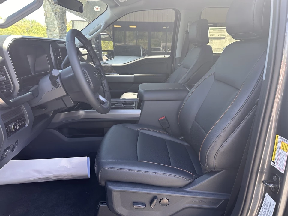 2026 Ford Super Duty 5th Gen - Image 11 of 31