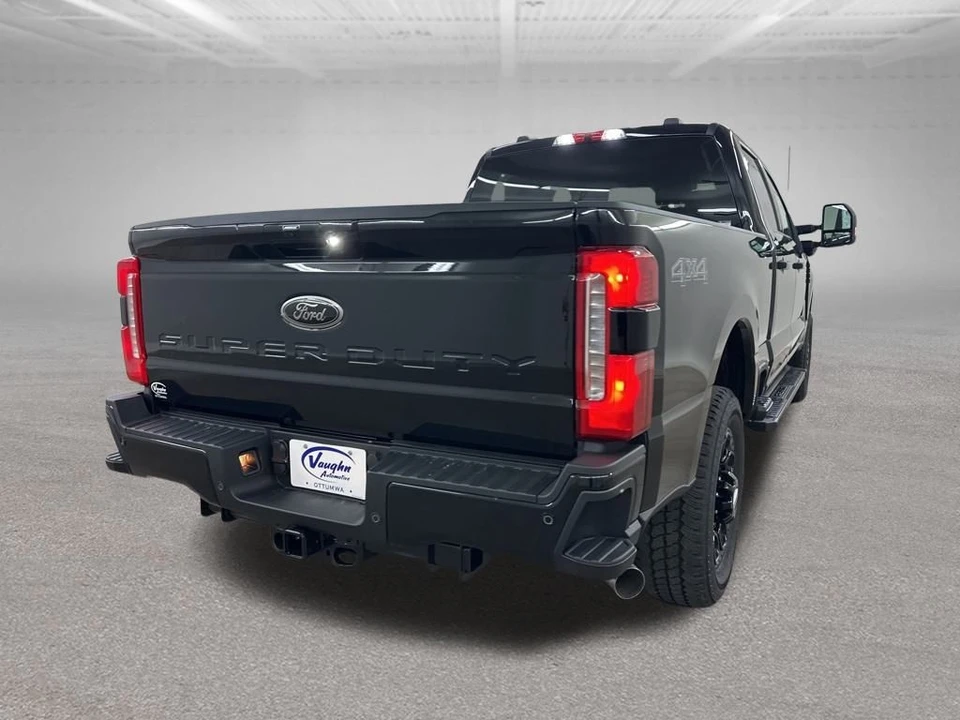 2026 Ford Super Duty 5th Gen - Image 10 of 12