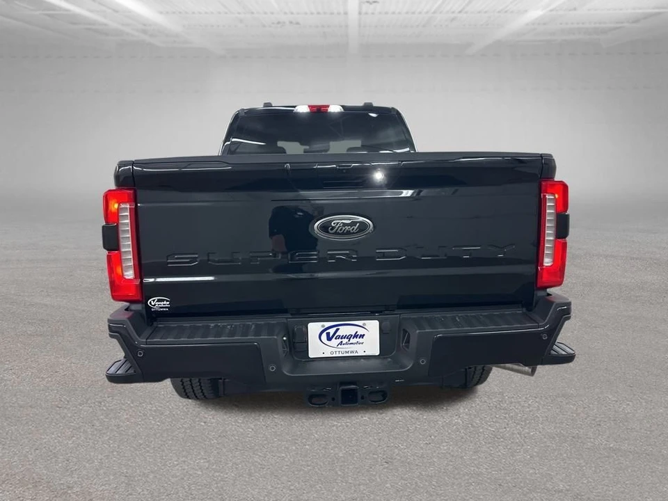 2026 Ford Super Duty 5th Gen - Image 9 of 12