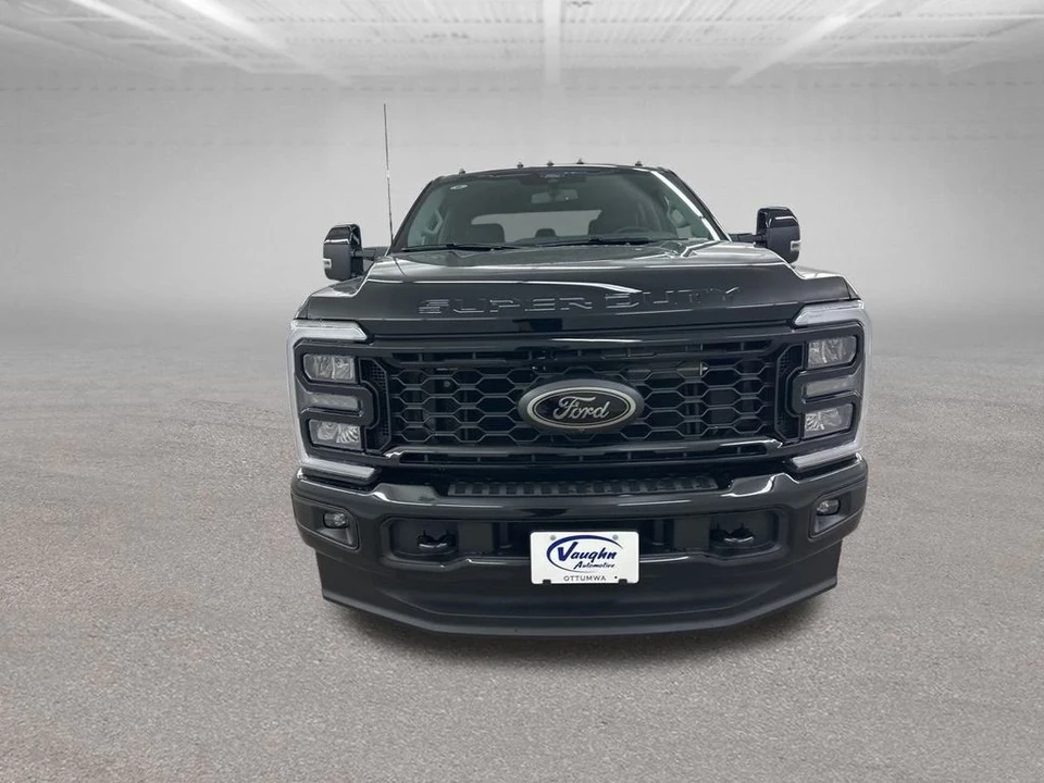 2026 Ford Super Duty 5th Gen - Image 3 of 12