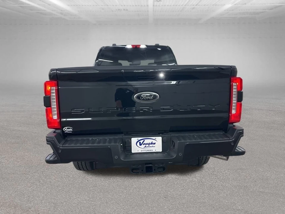 2026 Ford Super Duty 5th Gen - Image 9 of 12