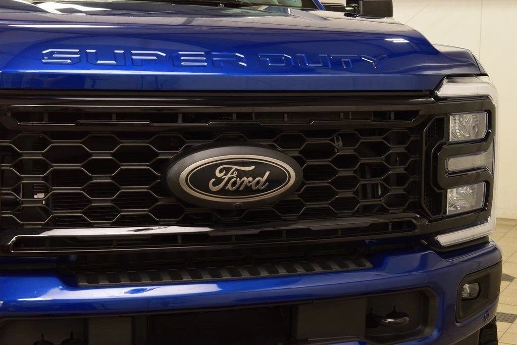 2026 Ford Super Duty 5th Gen - Image 9 of 21