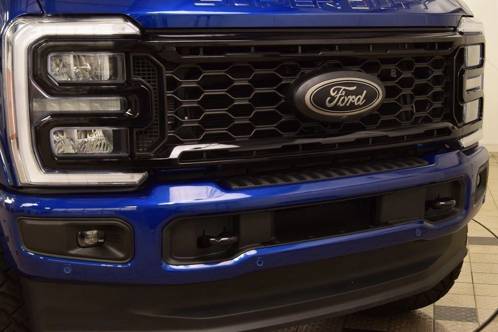 2026 Ford Super Duty 5th Gen - Image 11 of 21