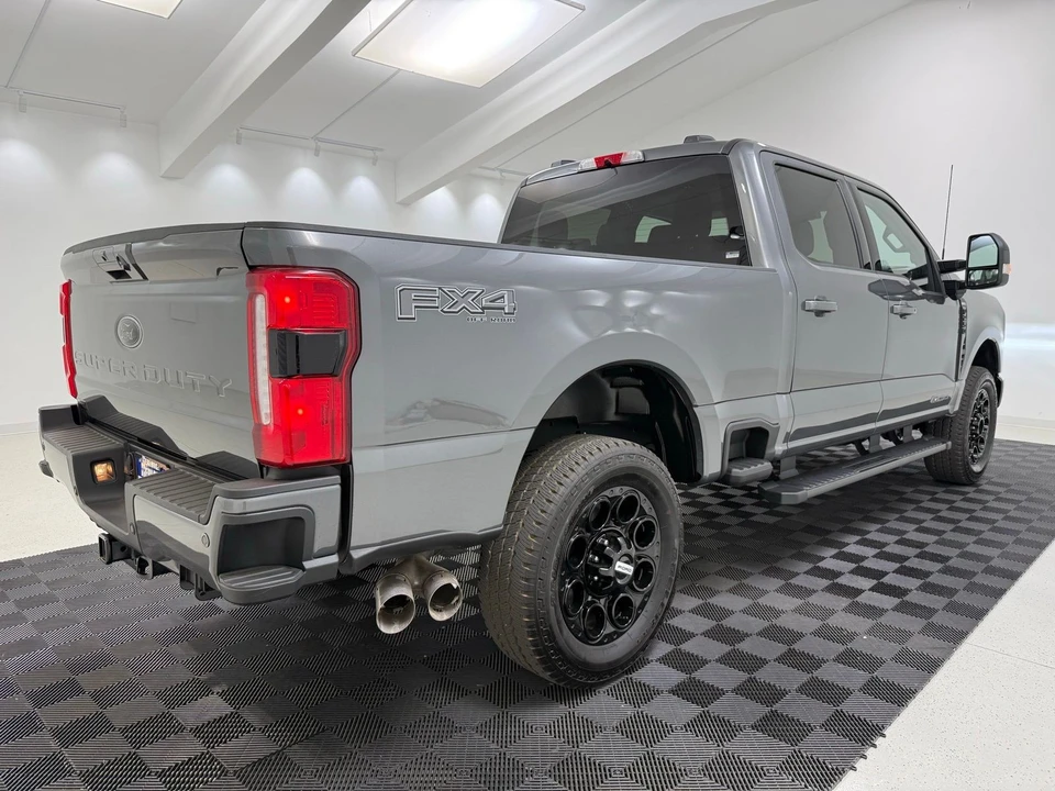 2026 Ford Super Duty 5th Gen - Image 7 of 31