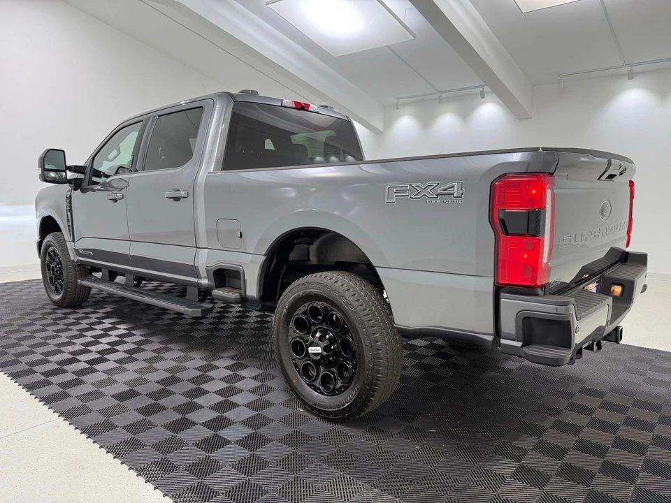 2026 Ford Super Duty 5th Gen - Image 5 of 31