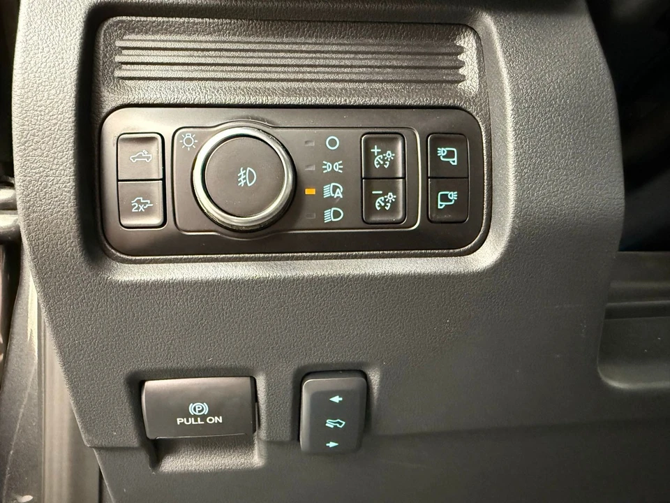 2026 Ford Super Duty 5th Gen - Image 17 of 31