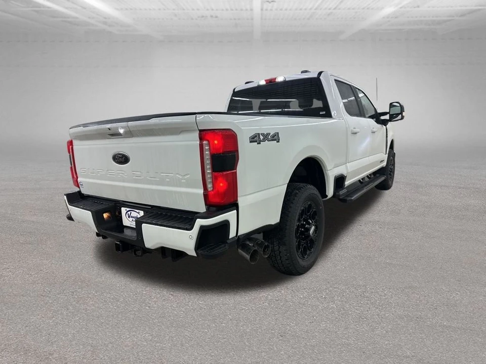 2026 Ford Super Duty 5th Gen - Image 11 of 12