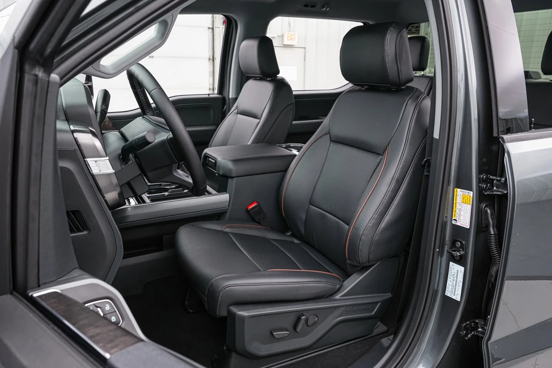 2026 Ford Super Duty 5th Gen - Image 13 of 21