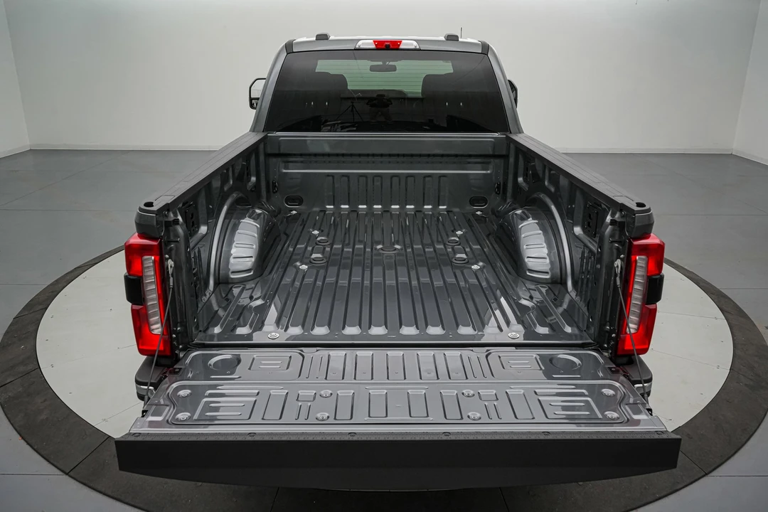 2026 Ford Super Duty 5th Gen - Image 7 of 21