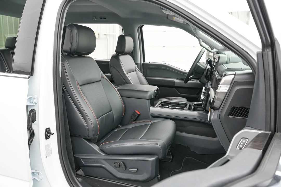 2026 Ford Super Duty 5th Gen - Image 22 of 25