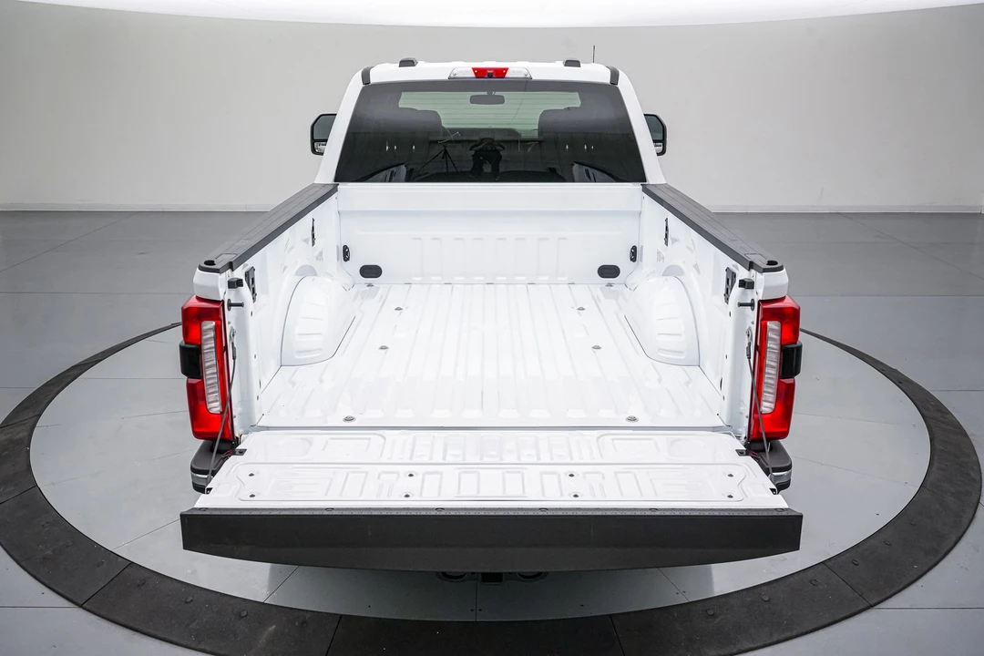 2026 Ford Super Duty 5th Gen - Image 7 of 25