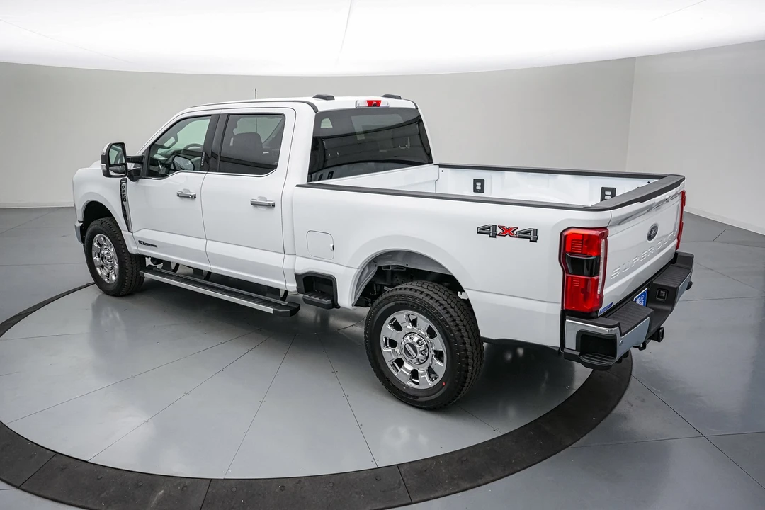 2026 Ford Super Duty 5th Gen - Image 8 of 25