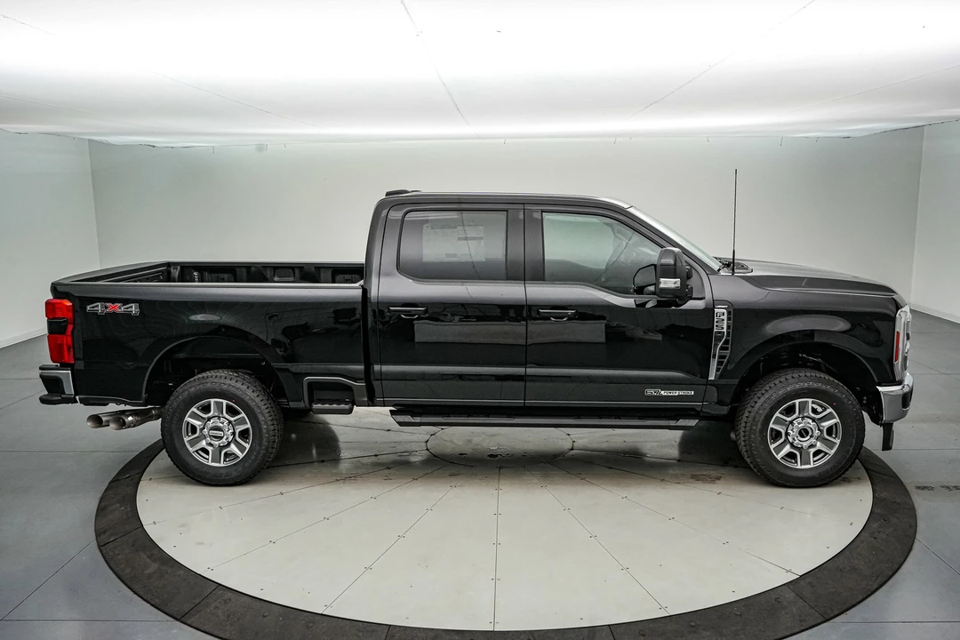 2026 Ford Super Duty 5th Gen - Image 4 of 21