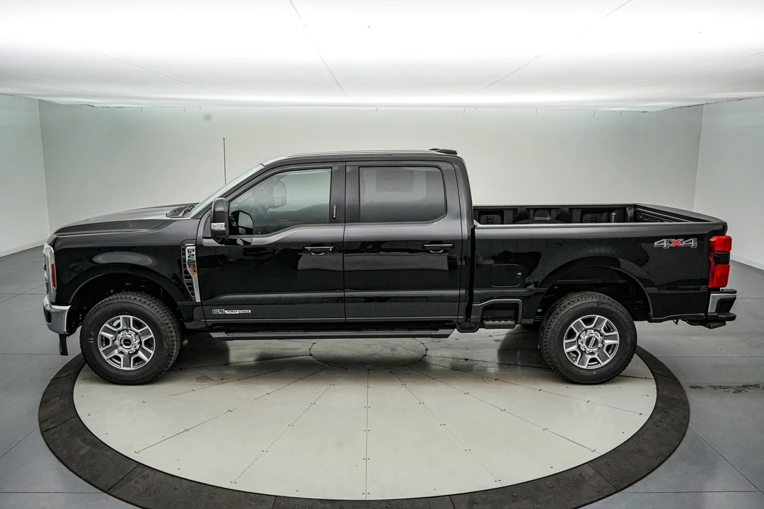 2026 Ford Super Duty 5th Gen - Image 9 of 21