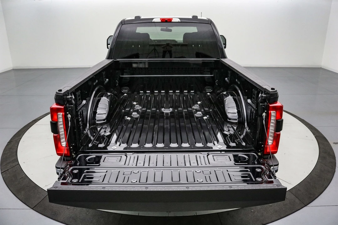 2026 Ford Super Duty 5th Gen - Image 7 of 21
