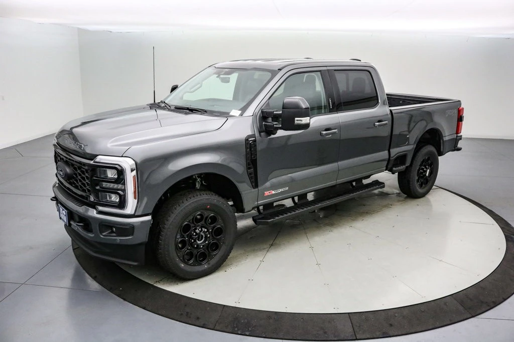 2026 Ford Super Duty 5th Gen - Image 11 of 27