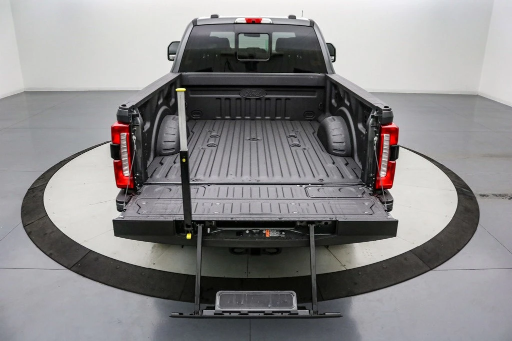 2026 Ford Super Duty 5th Gen - Image 8 of 27