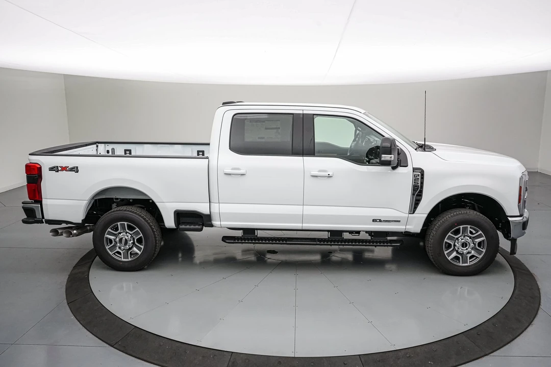 2026 Ford Super Duty 5th Gen - Image 4 of 25