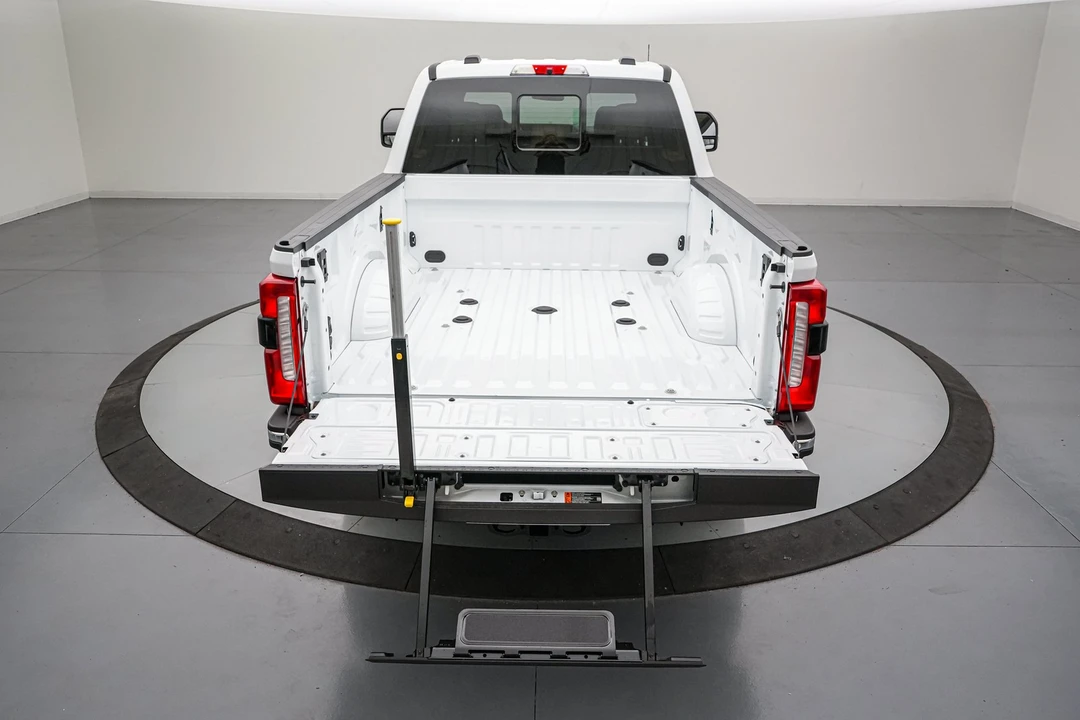 2026 Ford Super Duty 5th Gen - Image 7 of 25