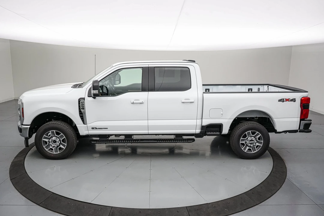 2026 Ford Super Duty 5th Gen - Image 9 of 25