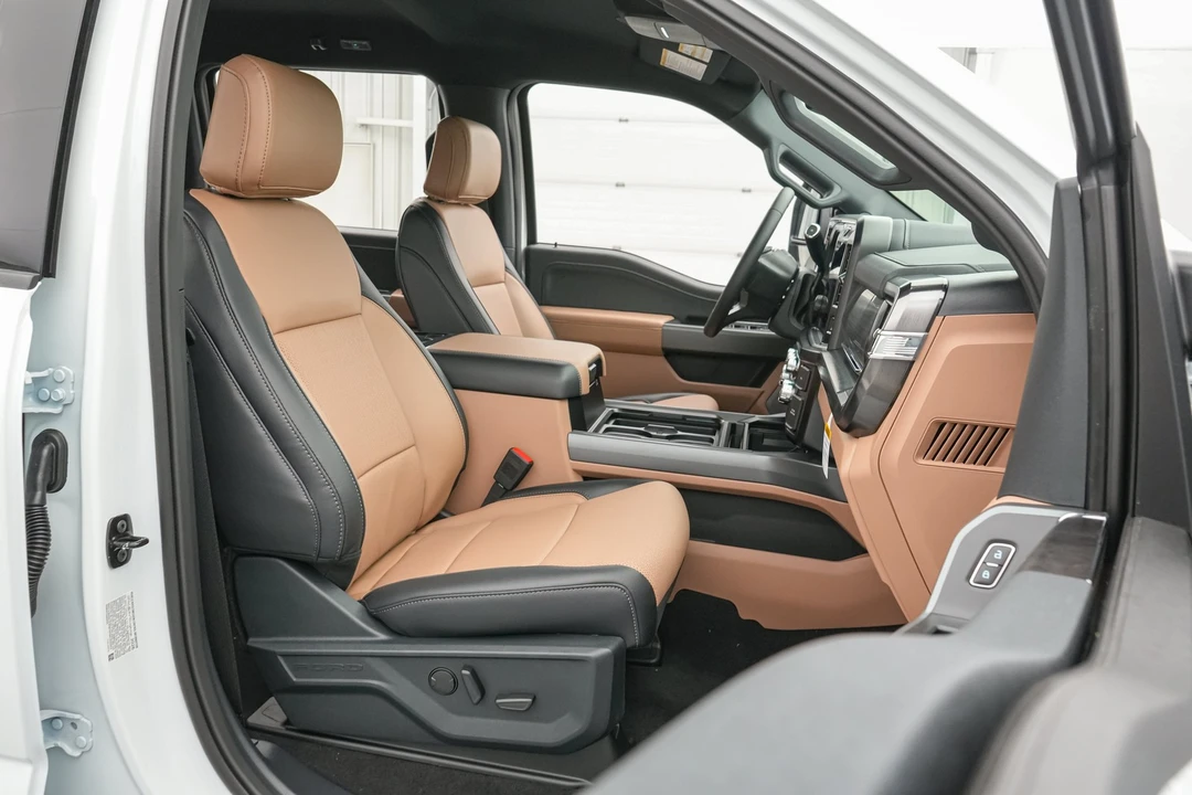 2026 Ford Super Duty 5th Gen - Image 22 of 25