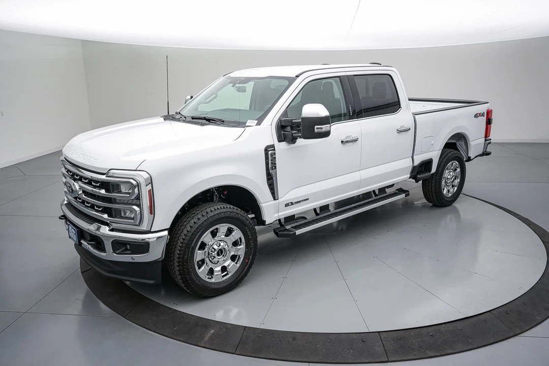 2026 Ford Super Duty 5th Gen - Image 10 of 25