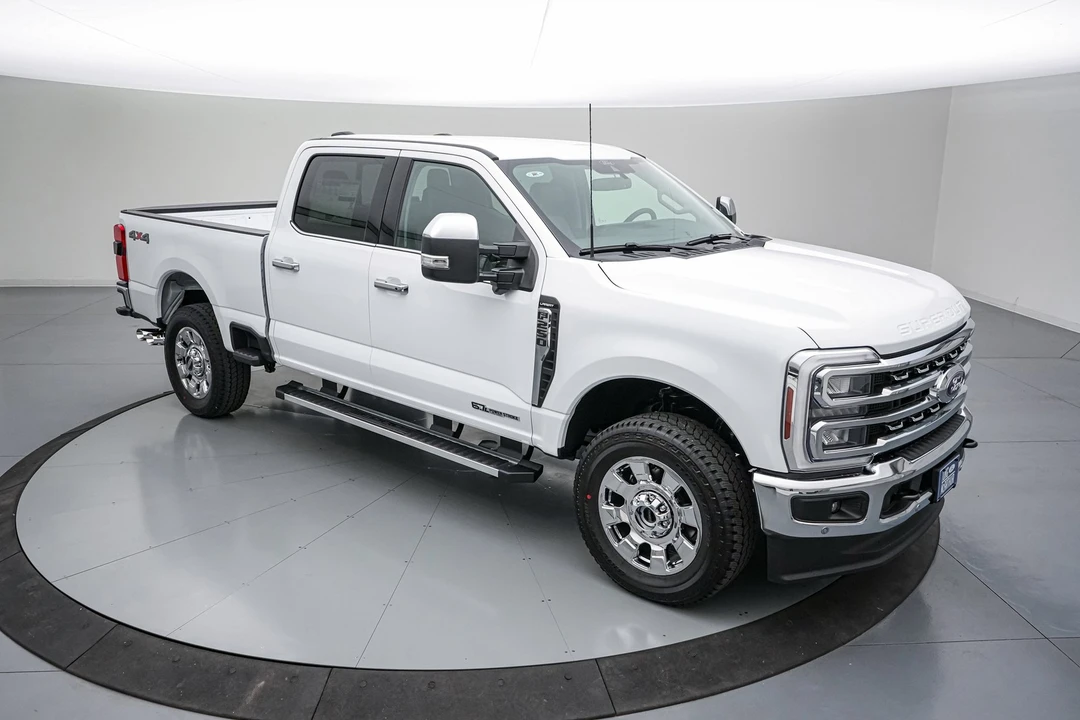 2026 Ford Super Duty 5th Gen - Image 2 of 25