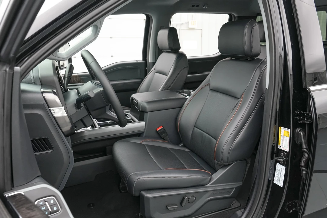 2026 Ford Super Duty 5th Gen - Image 13 of 25