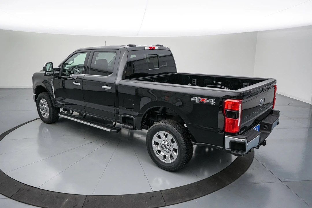 2026 Ford Super Duty 5th Gen - Image 8 of 25