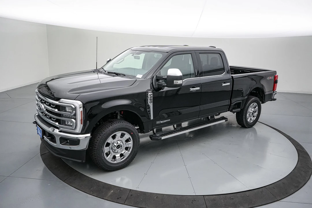 2026 Ford Super Duty 5th Gen - Image 10 of 25