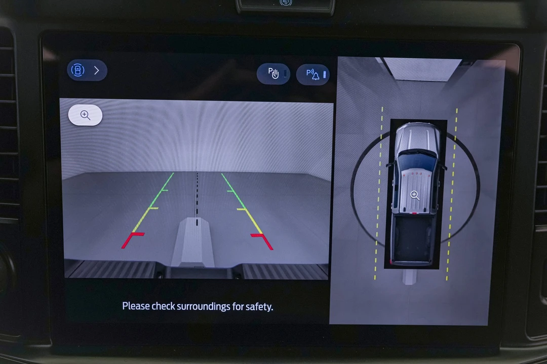 2026 Ford Super Duty 5th Gen - Image 19 of 26