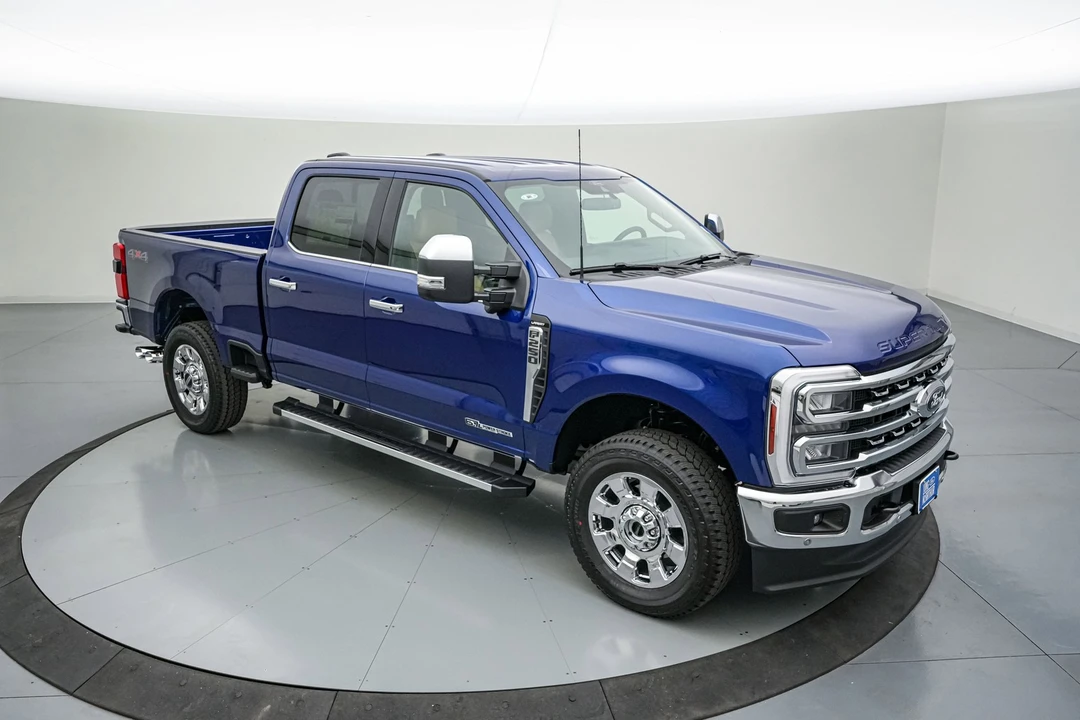 2026 Ford Super Duty 5th Gen - Image 2 of 26