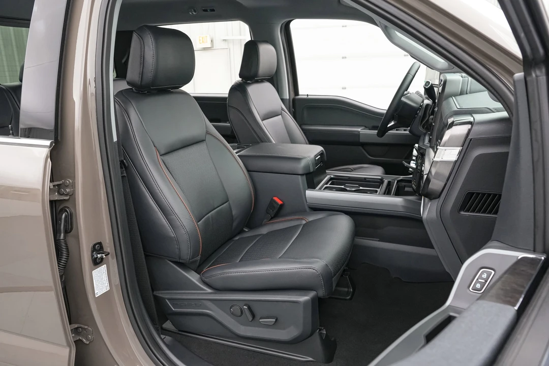 2026 Ford Super Duty 5th Gen - Image 22 of 25