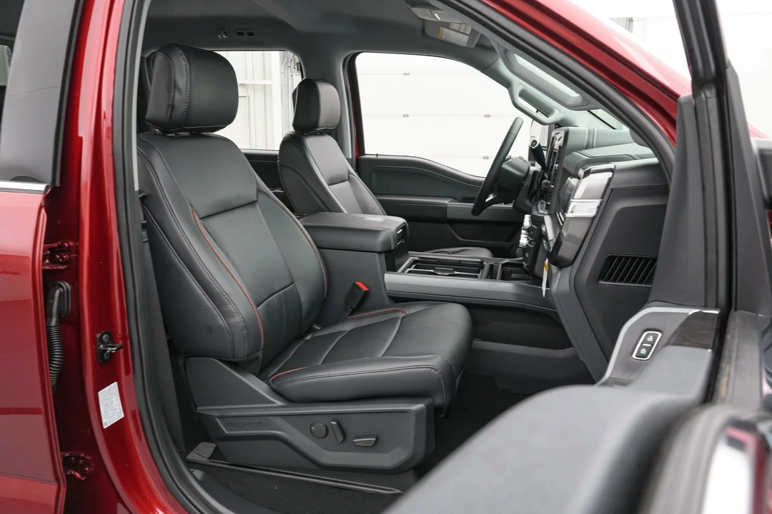 2026 Ford Super Duty 5th Gen - Image 21 of 24
