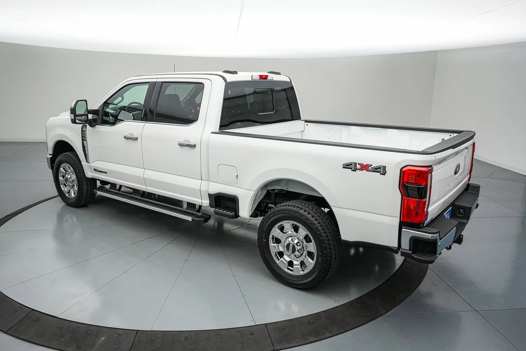 2026 Ford Super Duty 5th Gen - Image 8 of 25
