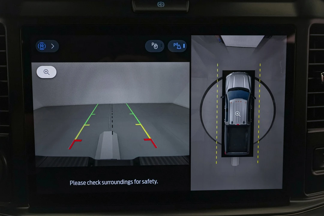 2026 Ford Super Duty 5th Gen - Image 18 of 25