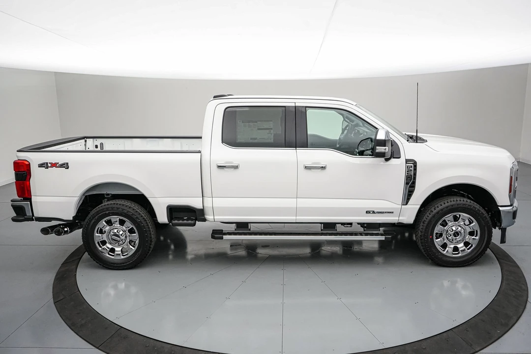 2026 Ford Super Duty 5th Gen - Image 4 of 25