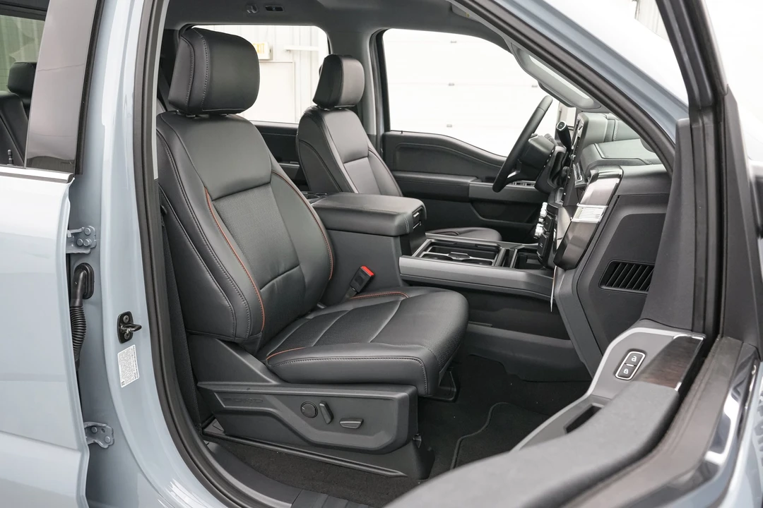 2026 Ford Super Duty 5th Gen - Image 22 of 25