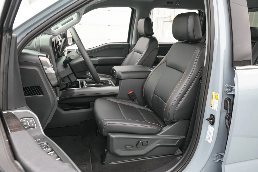 2026 Ford Super Duty 5th Gen - Image 13 of 25